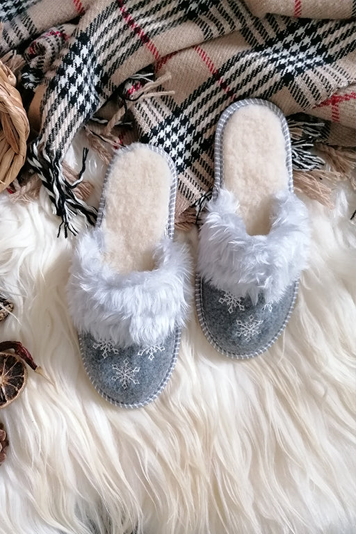 Warm Felt Slippers with Sheep Wool SNOW